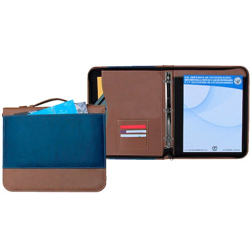 Carpeta con cierre y herraje