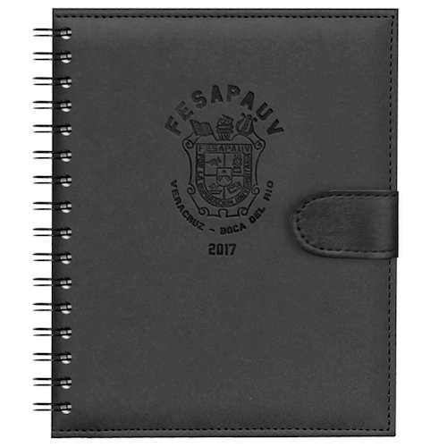 Cuaderno con cinturón y cosido